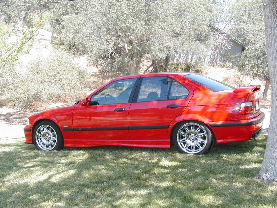  BMW M3 1996 года  (фото 6 из 14)